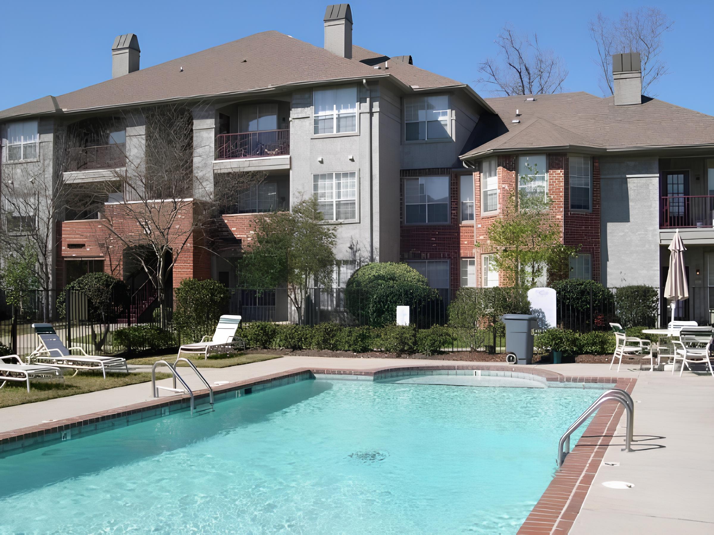 Park on Bluebonnet Apartments