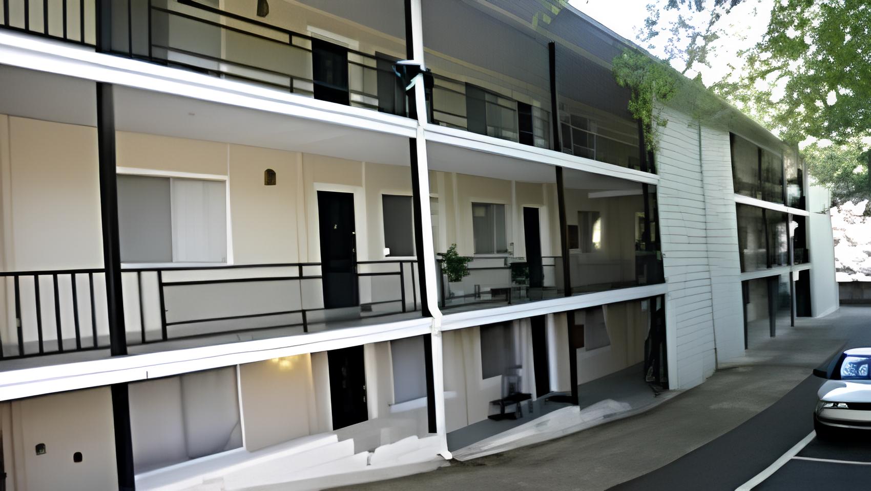 Sheridan Apartments
